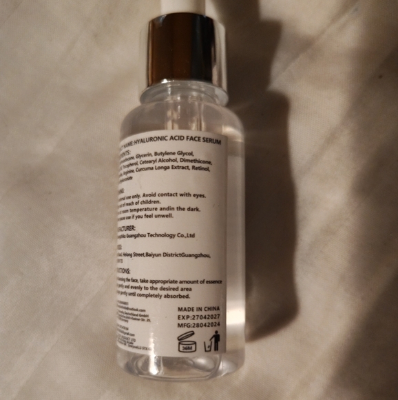 (Trade)Hyaluronic Acid Face Serum New - Picture 4 of 4